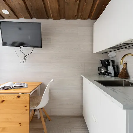 Himosranta A - Private With Hot Tub & Views Jämsä