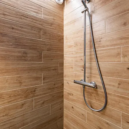 Himosranta A - Private With Hot Tub & Views *