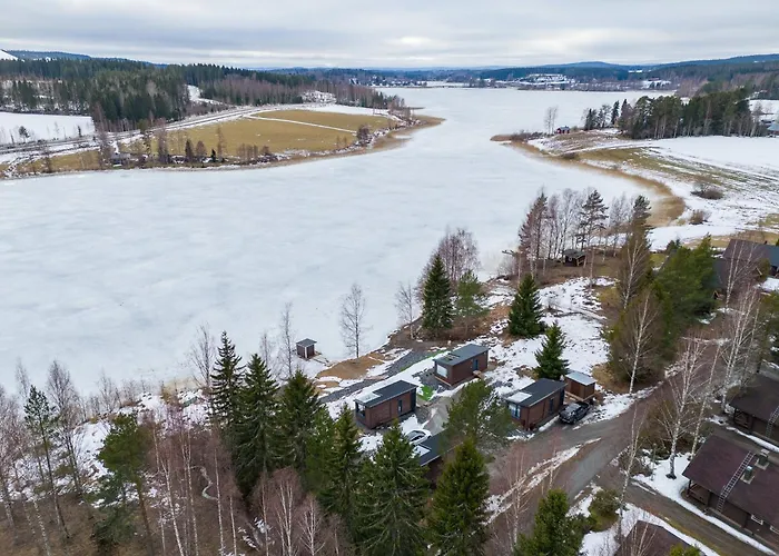 בית נופש Private Himosranta Glass Suite & Jacuzzi